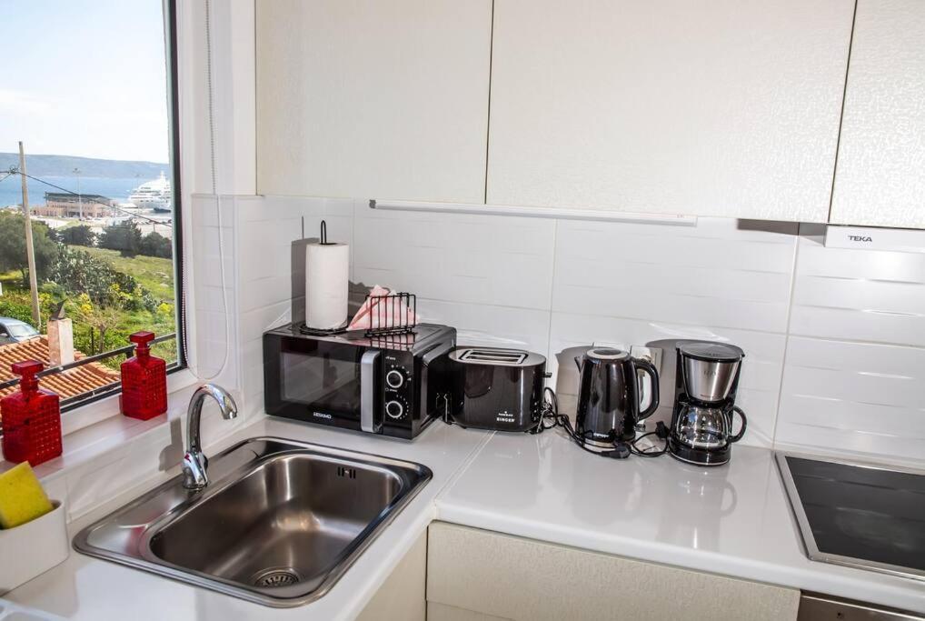 Apartamento Seafront Central Apt In Lavrio Exterior foto