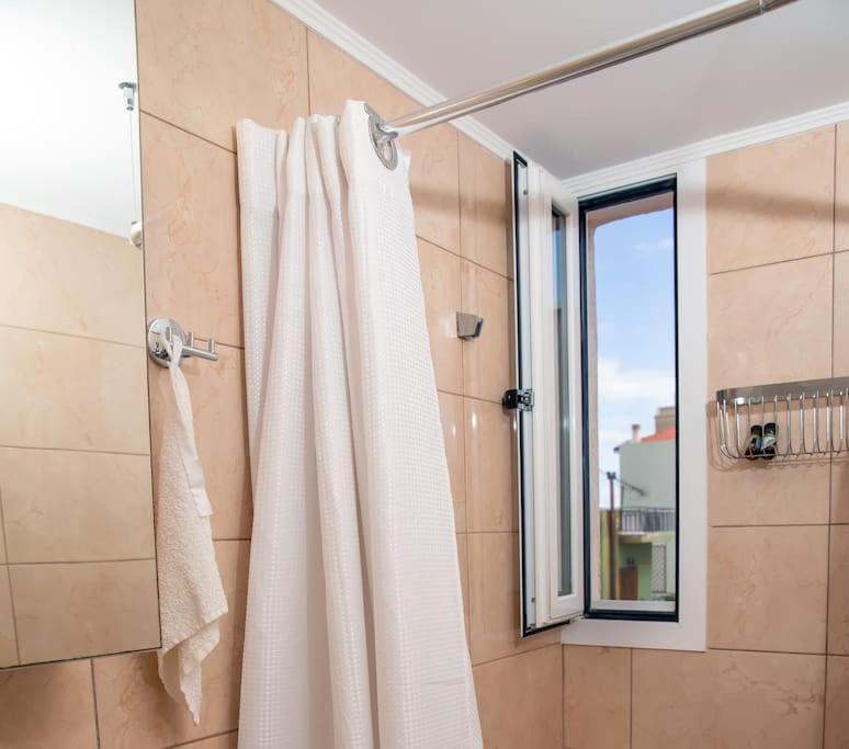 Apartamento Seafront Central Apt In Lavrio Exterior foto