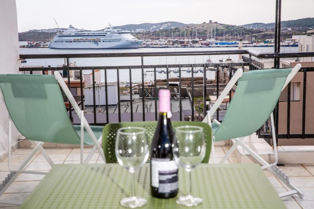 Apartamento Seafront Central Apt In Lavrio Exterior foto