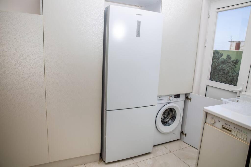Apartamento Seafront Central Apt In Lavrio Exterior foto
