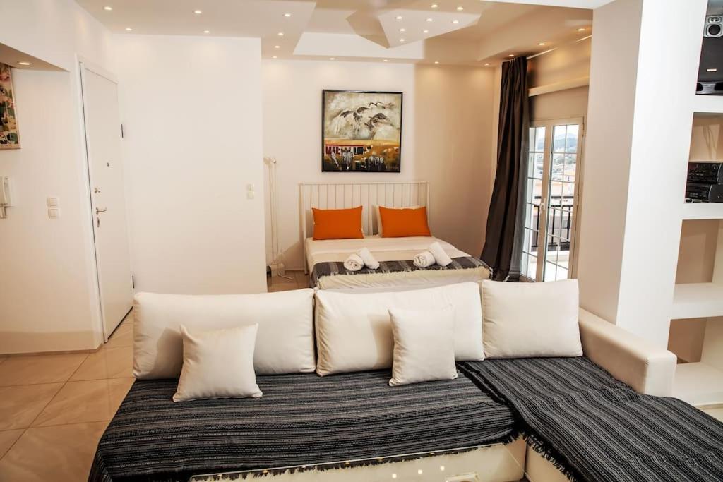 Apartamento Seafront Central Apt In Lavrio Exterior foto