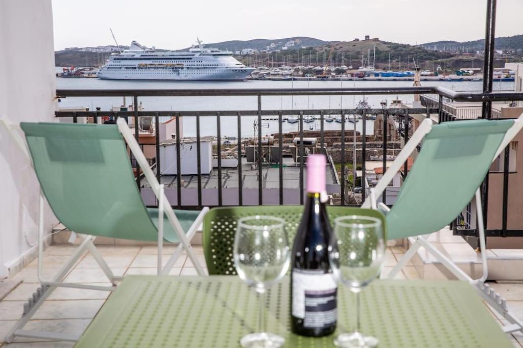 Apartamento Seafront Central Apt In Lavrio Exterior foto