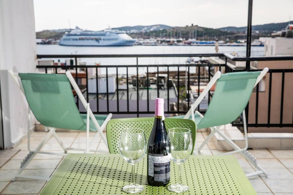 Apartamento Seafront Central Apt In Lavrio Exterior foto